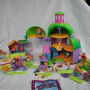 Poohs friendly places toy lot